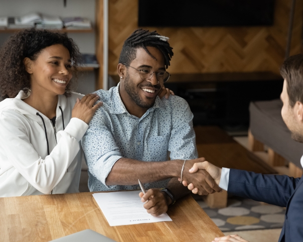 A couple meeting with a solicitor